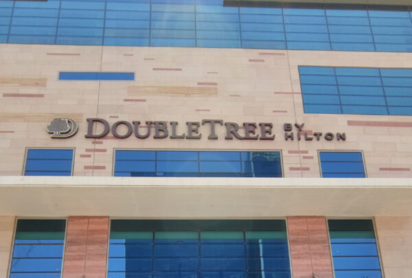 Doubletree by Hilton Business Bay hotel – Staycation in Dubai